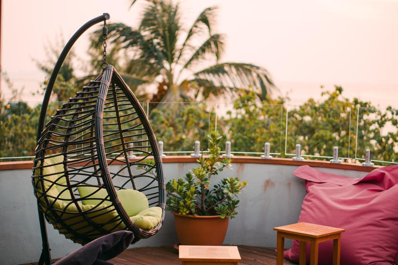 Ayala Oceanview Maldives Hotel Gulhi Kültér fotó