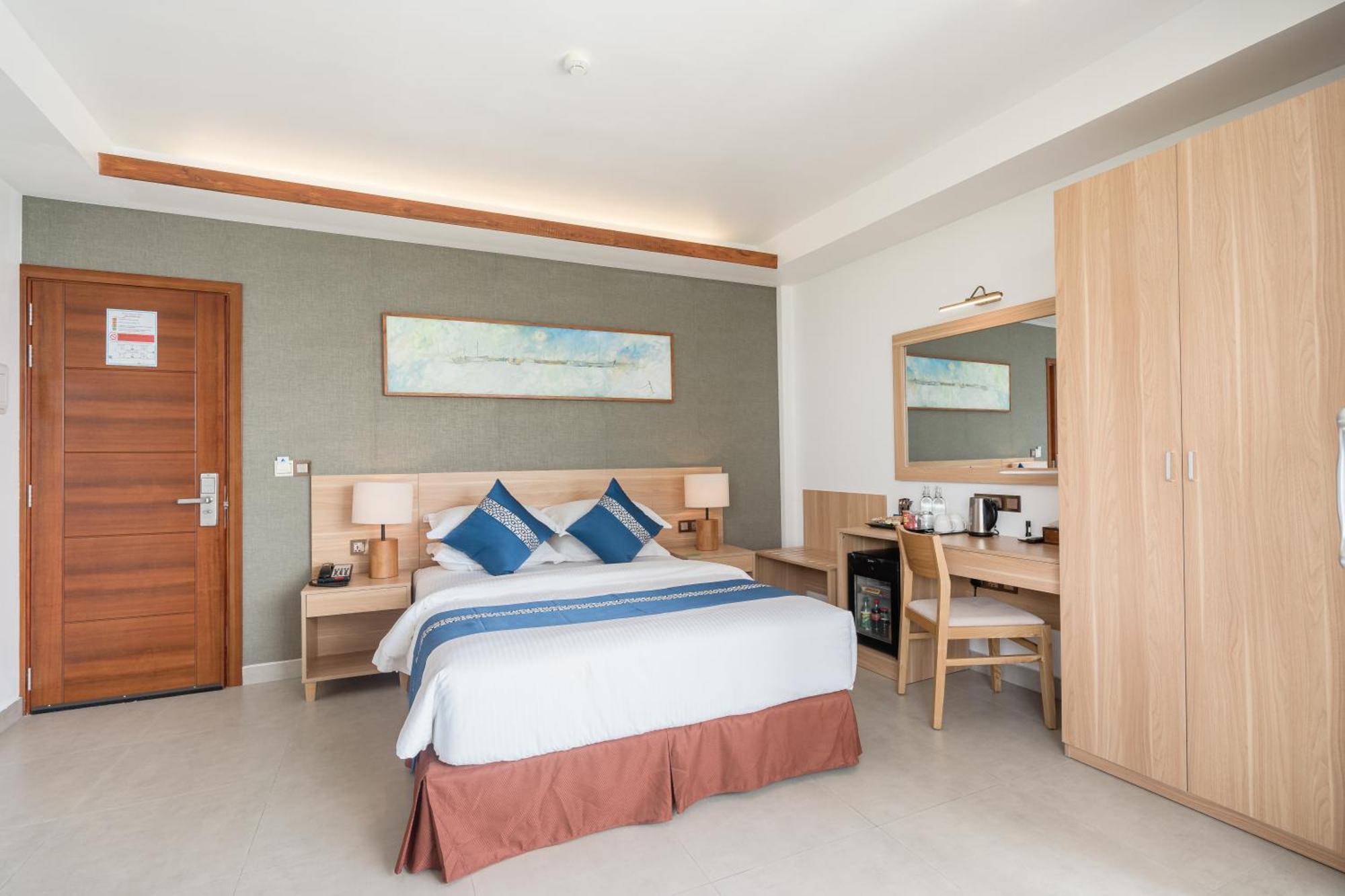 Ayala Oceanview Maldives Hotel Gulhi Kültér fotó
