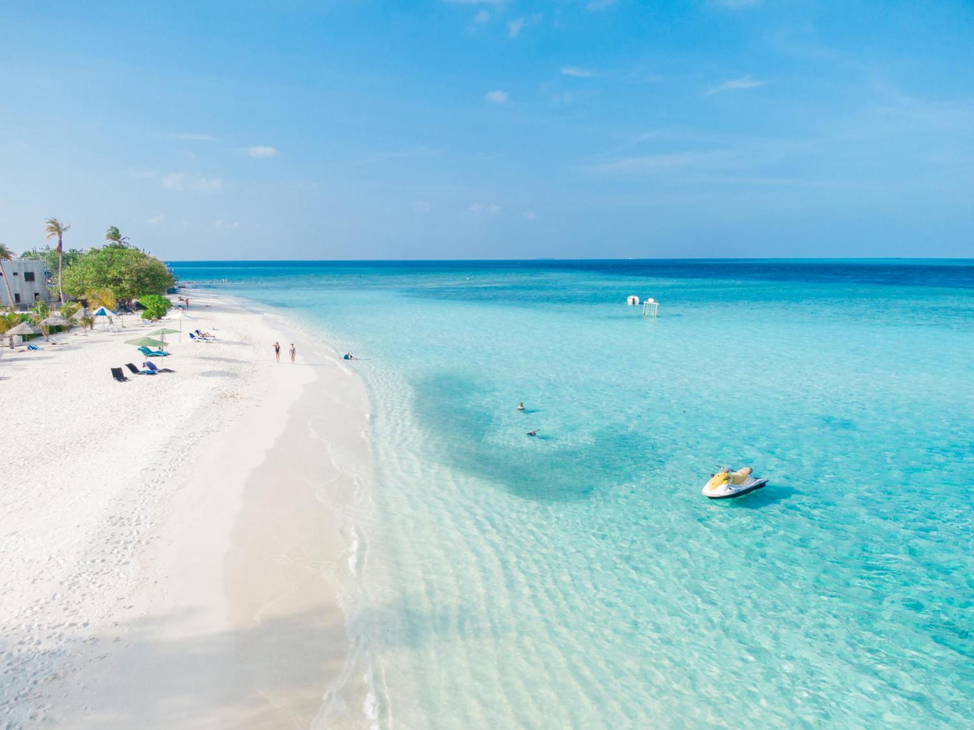 Ayala Oceanview Maldives Hotel Gulhi Kültér fotó