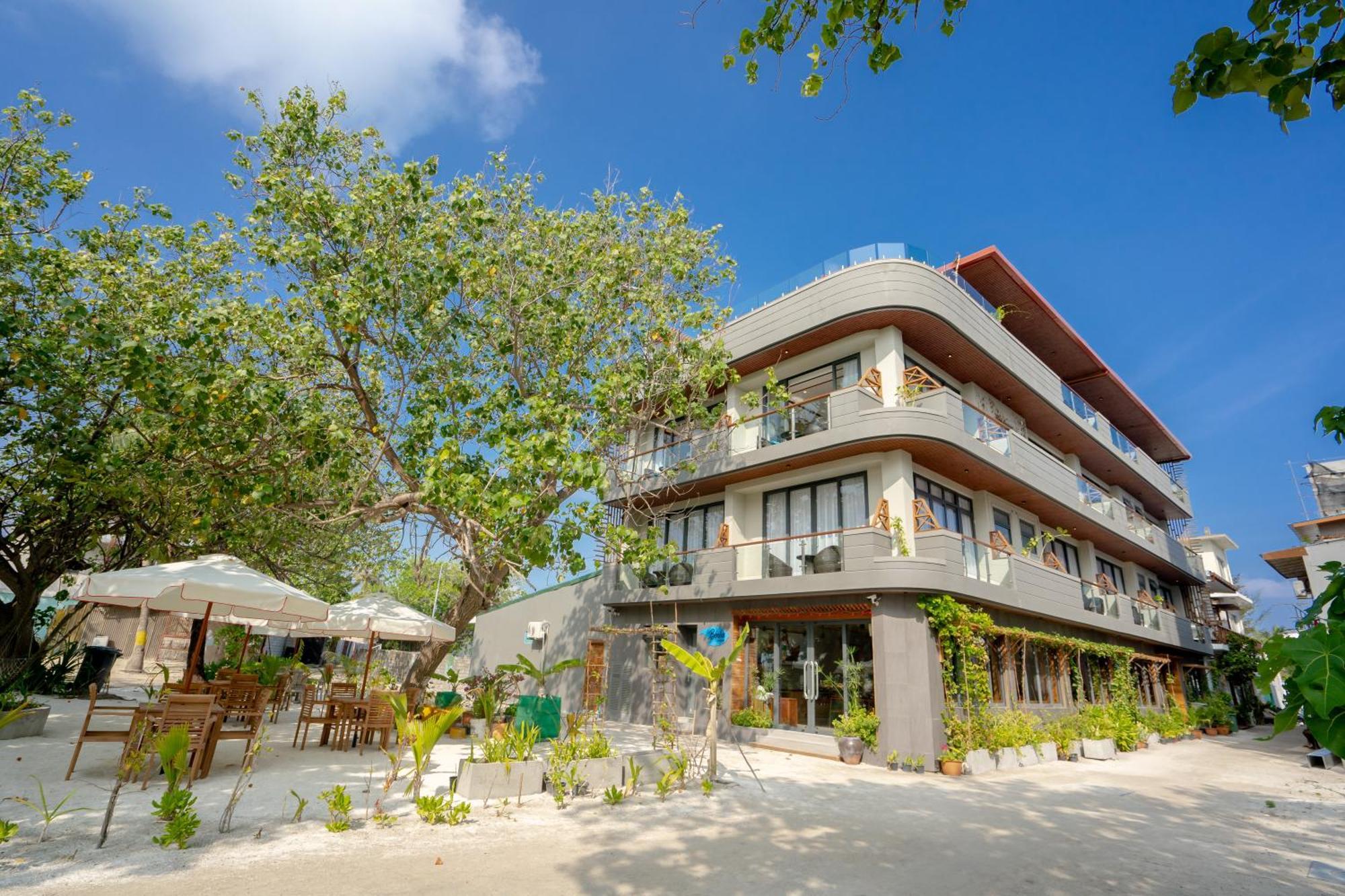 Ayala Oceanview Maldives Hotel Gulhi Kültér fotó