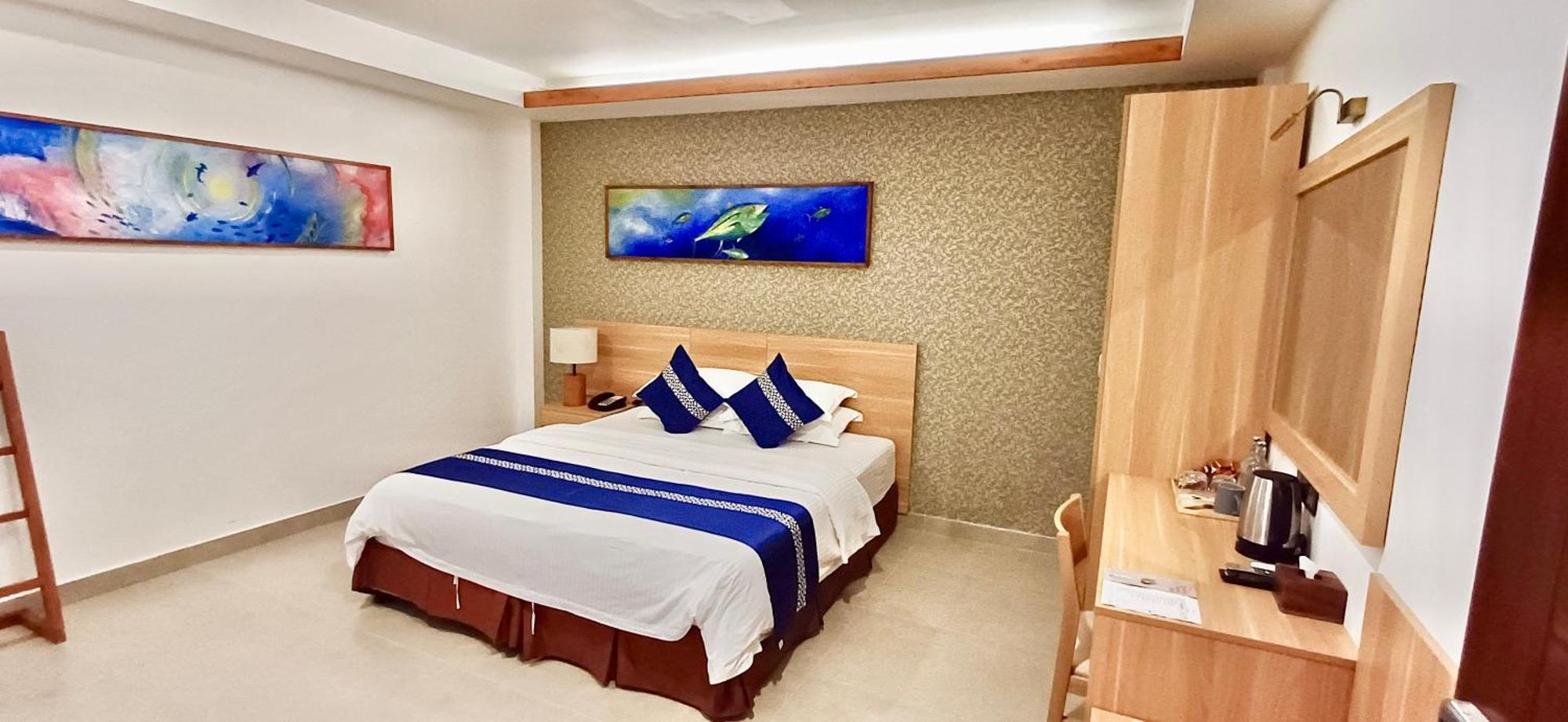 Ayala Oceanview Maldives Hotel Gulhi Kültér fotó